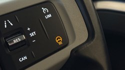 2023 (23) LAND ROVER DEFENDER 3.0 D250 X-Dynamic SE 90 3dr Auto 5972089