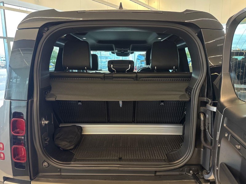 2023 (23) LAND ROVER DEFENDER 3.0 D250 X-Dynamic SE 90 3dr Auto 5972073