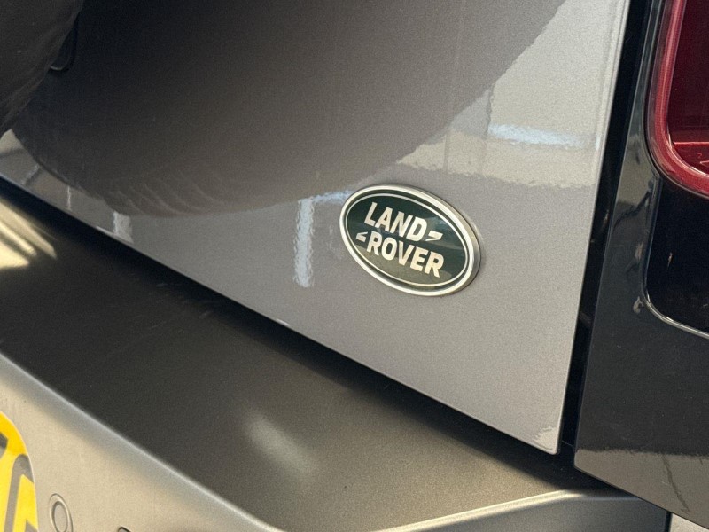 2023 (23) LAND ROVER DEFENDER 3.0 D250 X-Dynamic SE 90 3dr Auto 5972106