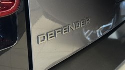 2023 (23) LAND ROVER DEFENDER 3.0 D250 X-Dynamic SE 90 3dr Auto 5972105
