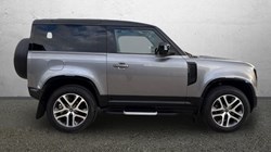 2023 (23) LAND ROVER DEFENDER 3.0 D250 X-Dynamic SE 90 3dr Auto 5972068