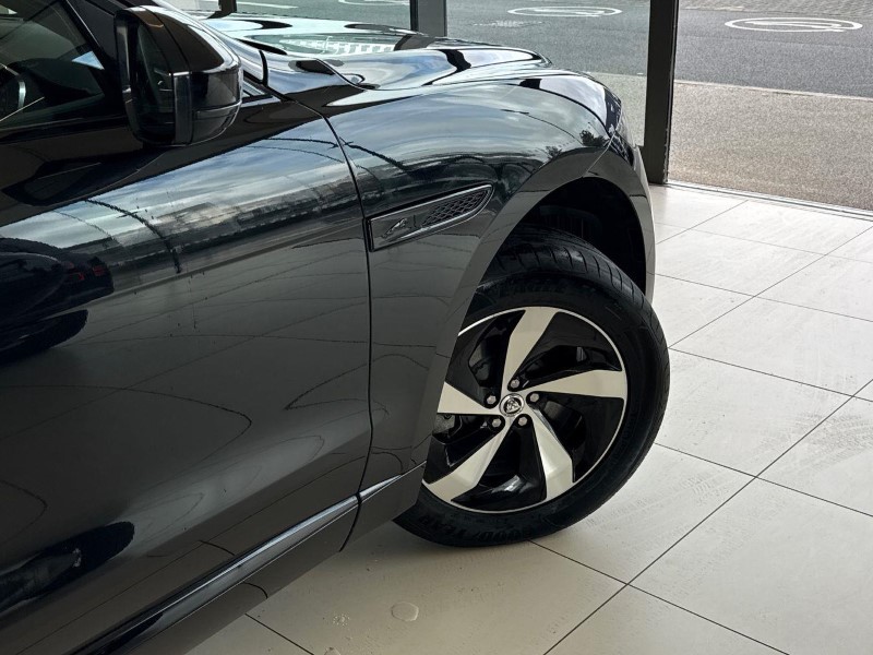 2024 (74) JAGUAR F-PACE 2.0 P400e R-Dynamic SE Black 5dr Auto AWD 5974105