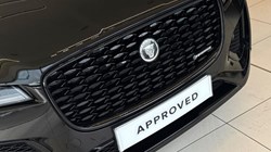 2024 (74) JAGUAR F-PACE 2.0 P400e R-Dynamic SE Black 5dr Auto AWD 5974099