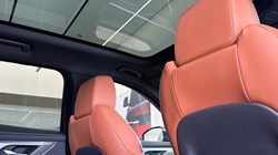 2024 (74) JAGUAR F-PACE 2.0 P400e R-Dynamic SE Black 5dr Auto AWD 5974076