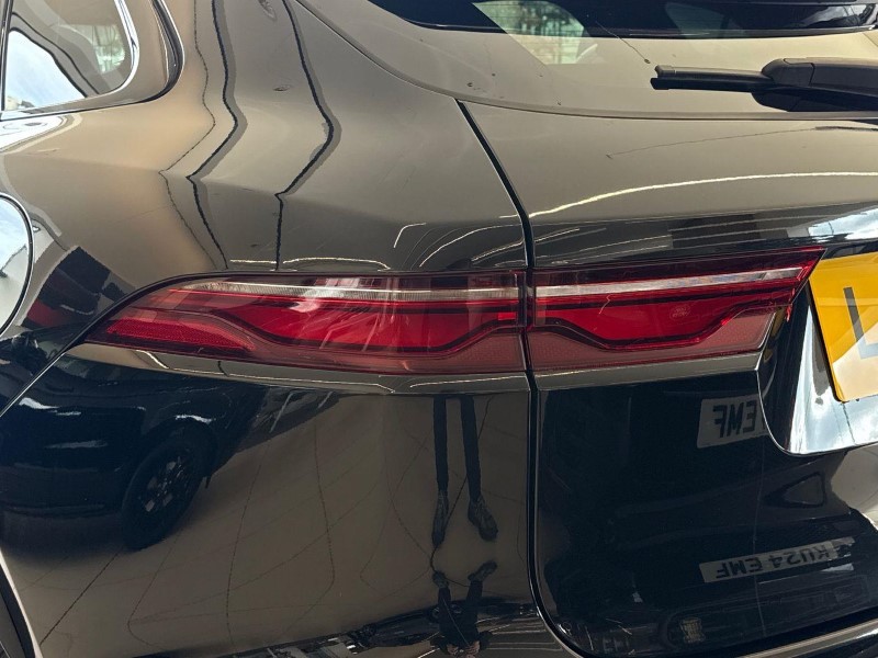2024 (74) JAGUAR F-PACE 2.0 P400e R-Dynamic SE Black 5dr Auto AWD 5974074