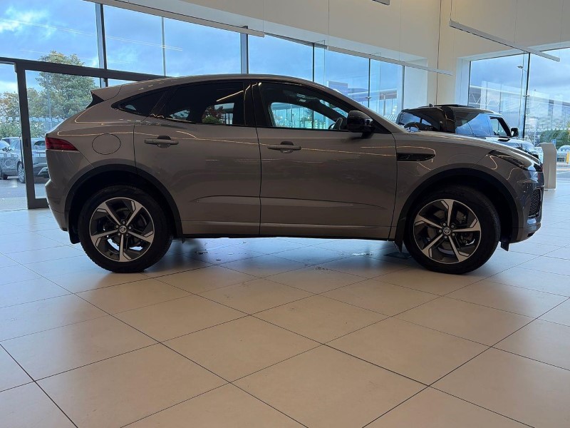 2024 (24) JAGUAR E-PACE 2.0 D200 R-Dynamic SE Black 5dr Auto 5975208