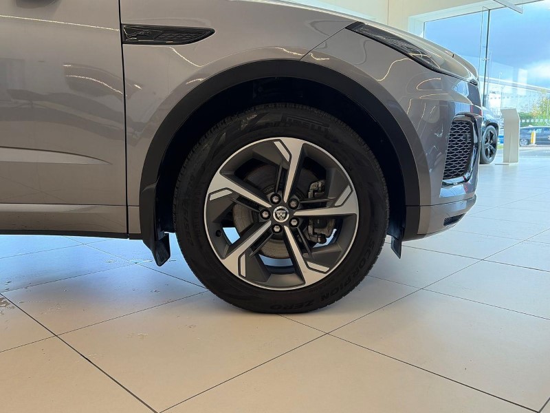 2024 (24) JAGUAR E-PACE 2.0 D200 R-Dynamic SE Black 5dr Auto 5975155