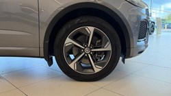 2024 (24) JAGUAR E-PACE 2.0 D200 R-Dynamic SE Black 5dr Auto 5975155