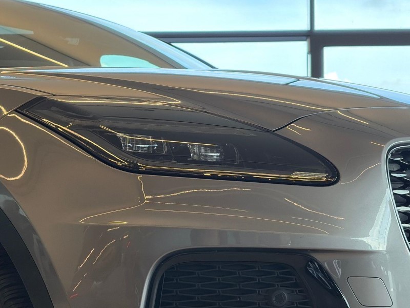 2024 (24) JAGUAR E-PACE 2.0 D200 R-Dynamic SE Black 5dr Auto 5975164