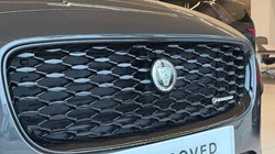 2023 (73) JAGUAR E-PACE 1.5 P300e R-Dynamic HSE Black 5dr Auto 5993599