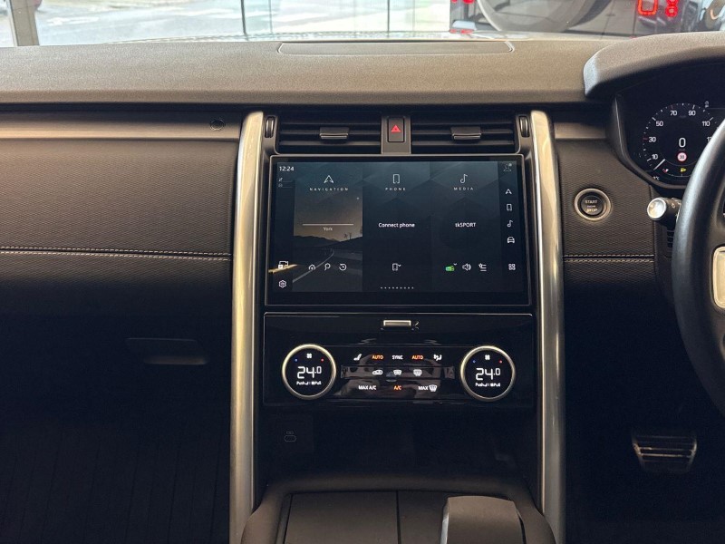 2024 (73) LAND ROVER DISCOVERY 3.0 D300 Dynamic HSE 5dr Auto 5977441