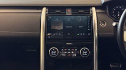 2024 (73) LAND ROVER DISCOVERY 3.0 D300 Dynamic HSE 5dr Auto 5977441