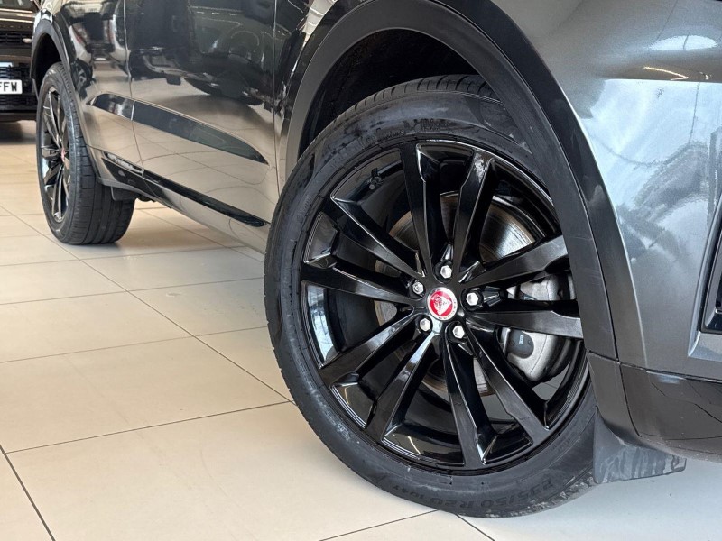 2023 (23) JAGUAR E-PACE 2.0 D200 R-Dynamic Black 5dr Auto 5985047