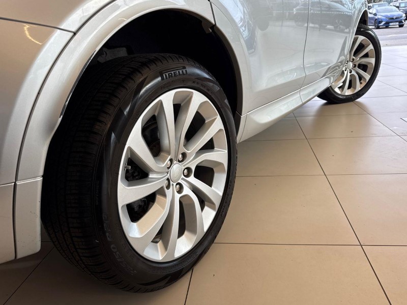 2020 (69) LAND ROVER DISCOVERY SPORT 2.0 D180 R-Dynamic HSE 5dr Auto 5983966