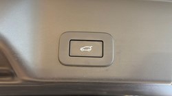 2022 (72) LAND ROVER RANGE ROVER EVOQUE 1.5 P300e Autobiography 5dr Auto 5981831