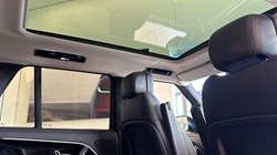 2022 (72) LAND ROVER RANGE ROVER 3.0 D350 SE 4dr Auto 5990105