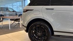 2024 (74) LAND ROVER RANGE ROVER EVOQUE 1.5 P270e Dynamic SE 5dr Auto 5994880