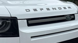 2024 (74) LAND ROVER DEFENDER 3.0 D250 X-Dynamic SE 110 5dr Auto 5663105