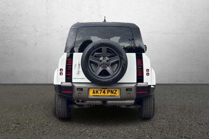 2024 (74) LAND ROVER DEFENDER 3.0 D250 X-Dynamic SE 110 5dr Auto 5663067