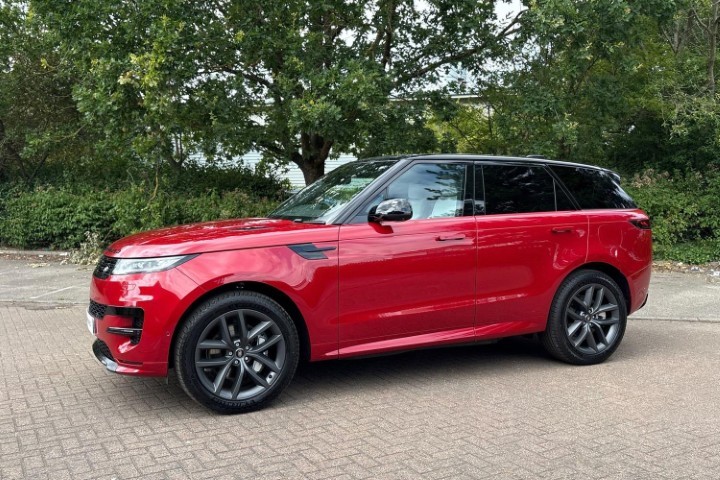 2026 (26) LAND ROVER RANGE ROVER SPORT 3.0 P460e Dynamic SE 5dr Auto 5640233