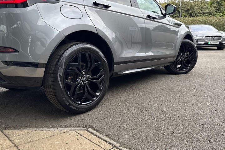 2022 (22) LAND ROVER RANGE ROVER EVOQUE 2.0 D200 R-Dynamic SE 5dr Auto 5680229