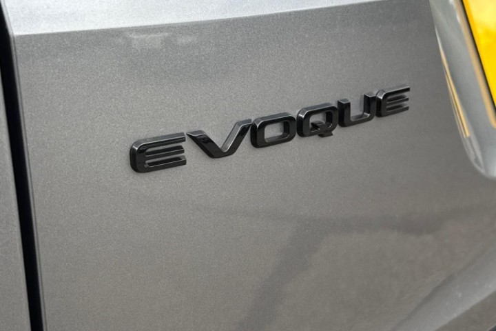 2022 (22) LAND ROVER RANGE ROVER EVOQUE 2.0 D200 R-Dynamic SE 5dr Auto 5680227