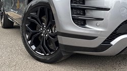 2022 (22) LAND ROVER RANGE ROVER EVOQUE 2.0 D200 R-Dynamic SE 5dr Auto 5680225