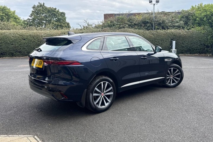 2023 (23) JAGUAR F-PACE 2.0 D200 R-Dynamic SE 5dr Auto AWD 5677624