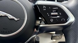 2023 (23) JAGUAR F-PACE 2.0 D200 R-Dynamic SE 5dr Auto AWD 5677599