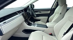 2023 (23) JAGUAR F-PACE 2.0 D200 R-Dynamic SE 5dr Auto AWD 5677572