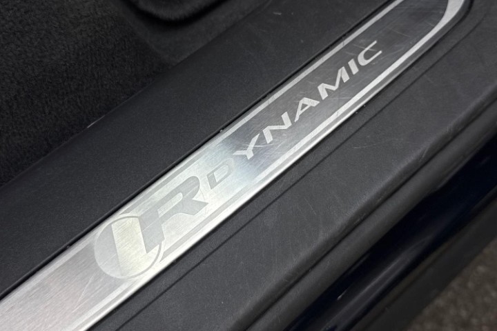 2023 (23) JAGUAR F-PACE 2.0 D200 R-Dynamic SE 5dr Auto AWD 5677611
