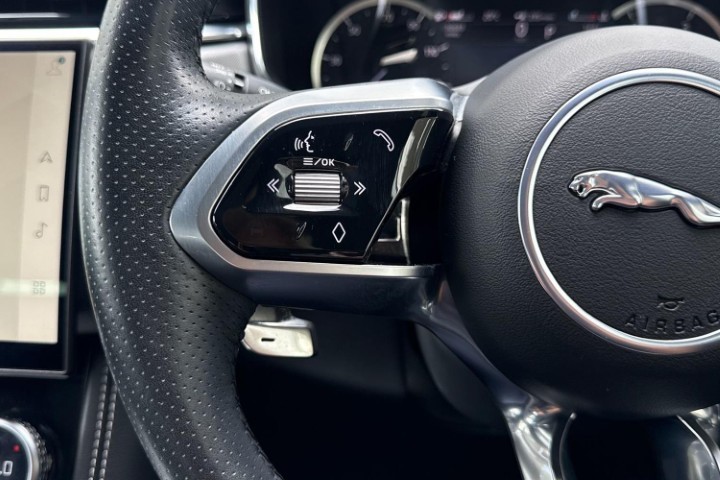 2022 (72) JAGUAR F-PACE 2.0 D200 R-Dynamic S 5dr Auto AWD 5678791