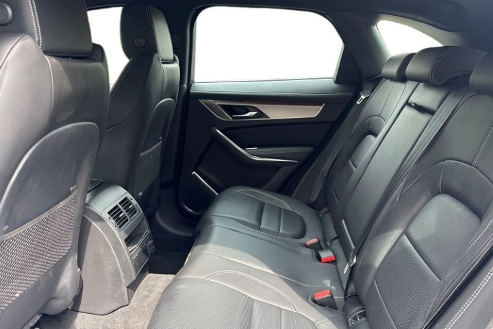 2022 (72) JAGUAR F-PACE 2.0 D200 R-Dynamic S 5dr Auto AWD 5678768