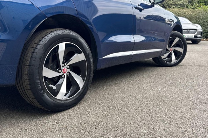 2022 (72) JAGUAR F-PACE 2.0 D200 R-Dynamic S 5dr Auto AWD 5678814