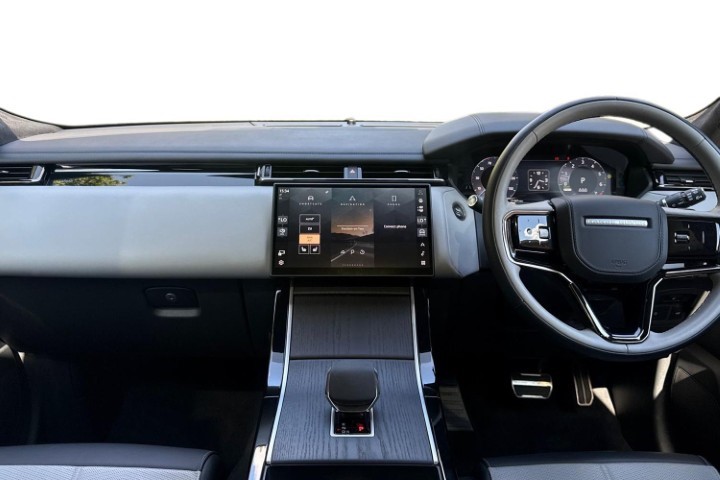 2025 (25) LAND ROVER RANGE ROVER VELAR 2.0 P400e Autobiography 5dr Auto [Revised] 5717241