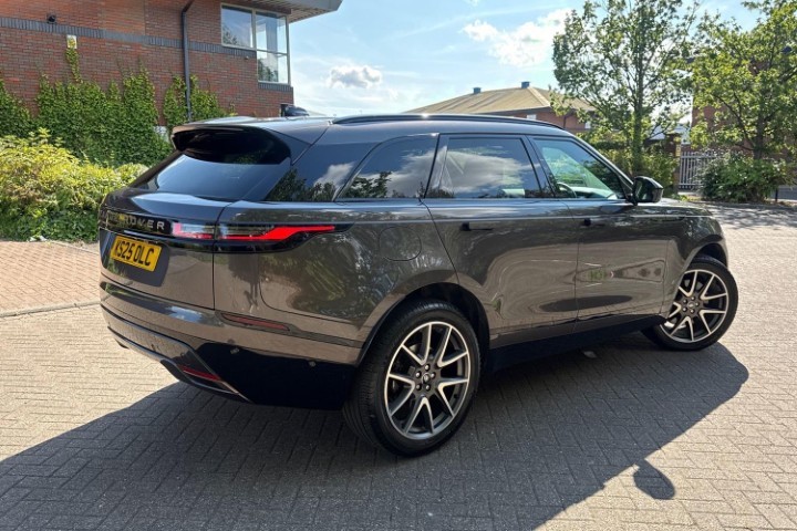 2025 (25) LAND ROVER RANGE ROVER VELAR 2.0 P400e Autobiography 5dr Auto [Revised] 5717285