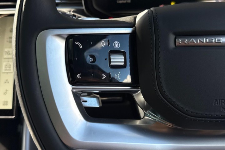 2026 (26) LAND ROVER RANGE ROVER 3.0 D300 Edition 4dr Auto 5667469