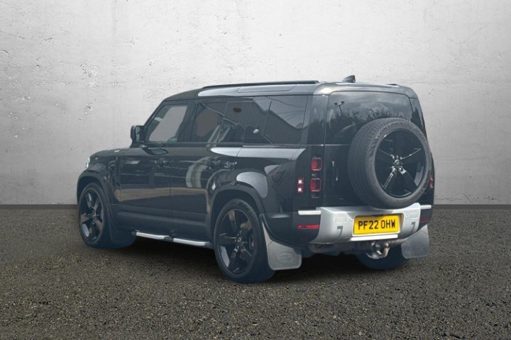 2022 (22) LAND ROVER DEFENDER 3.0 D300 SE 110 5dr Auto