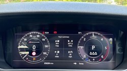 2020 (70) LAND ROVER RANGE ROVER VELAR 2.0 D240 R-Dynamic HSE 5dr Auto 5681480