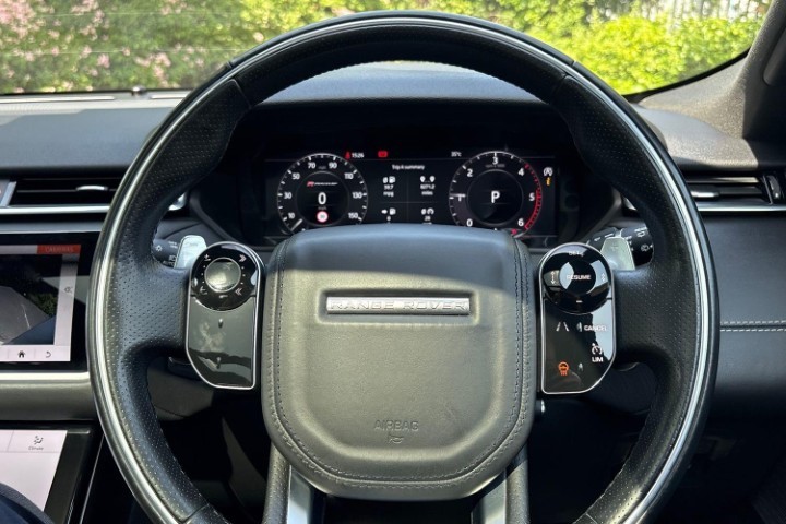 2020 (70) LAND ROVER RANGE ROVER VELAR 2.0 D240 R-Dynamic HSE 5dr Auto 5681492