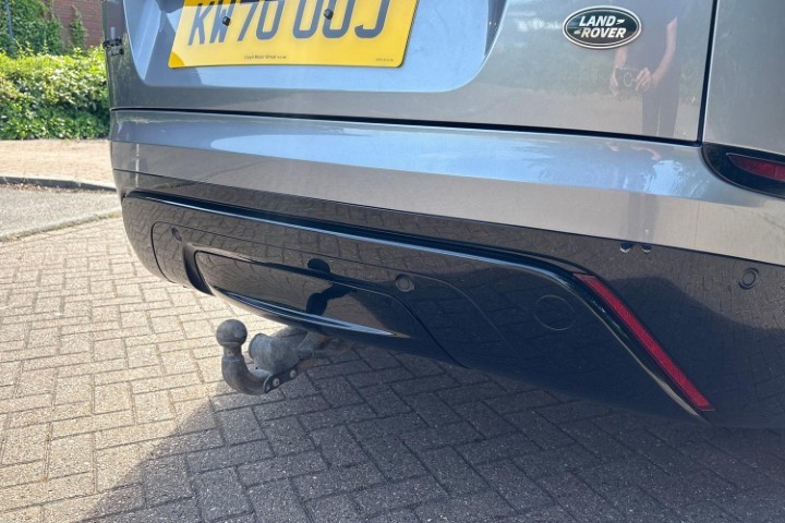 2020 (70) LAND ROVER RANGE ROVER VELAR 2.0 D240 R-Dynamic HSE 5dr Auto 5681486