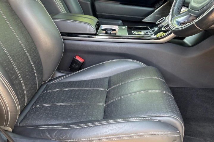 2020 (70) LAND ROVER RANGE ROVER VELAR 2.0 D240 R-Dynamic HSE 5dr Auto 5681490