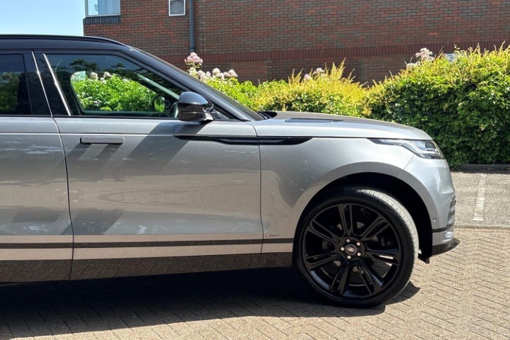2020 (70) LAND ROVER RANGE ROVER VELAR 2.0 D240 R-Dynamic HSE 5dr Auto 5681517