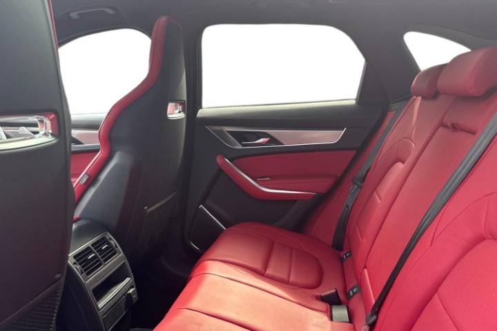 2023 (23) JAGUAR F-PACE 2.0 D200 R-Dynamic SE Black 5dr Auto AWD 5736504