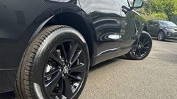 2023 (23) JAGUAR F-PACE 2.0 D200 R-Dynamic SE Black 5dr Auto AWD 5736548