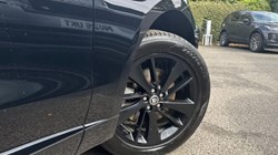 2023 (23) JAGUAR F-PACE 2.0 D200 R-Dynamic SE Black 5dr Auto AWD 5736549