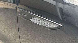 2023 (23) JAGUAR F-PACE 2.0 D200 R-Dynamic SE Black 5dr Auto AWD 5736520