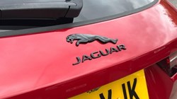 2023 (23) JAGUAR F-PACE 2.0 D200 R-Dynamic HSE Black 5dr Auto AWD 5720208