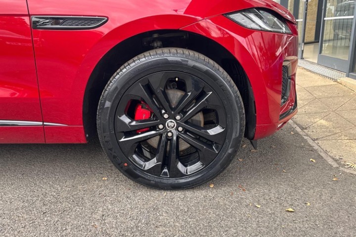 2023 (23) JAGUAR F-PACE 2.0 D200 R-Dynamic HSE Black 5dr Auto AWD 5720169