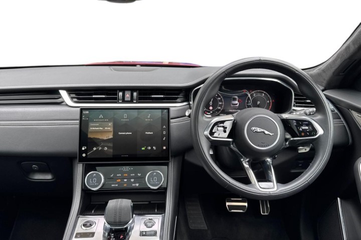 2023 (23) JAGUAR F-PACE 2.0 D200 R-Dynamic HSE Black 5dr Auto AWD 5720170